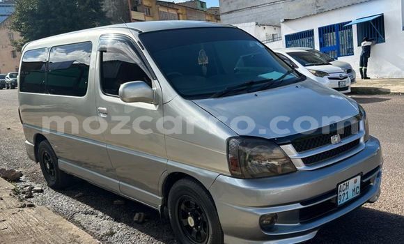 Tenga Tsaru Toyota Regius Sirivha Mota in Maputo in Maputo Tenga Tsaru Toyota Regius Sirivha Mota in Maputo in Maputo