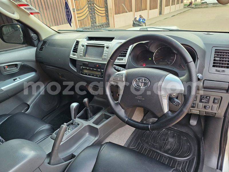 Big with watermark toyota hilux maputo maputo 25581