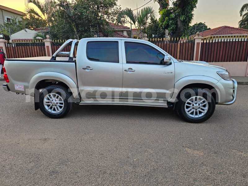 Big with watermark toyota hilux maputo maputo 25583