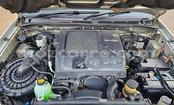 Buy Used Toyota Hilux Brown Car in Maputo in Maputo Buy Used Toyota Hilux Brown Car in Maputo in Maputo