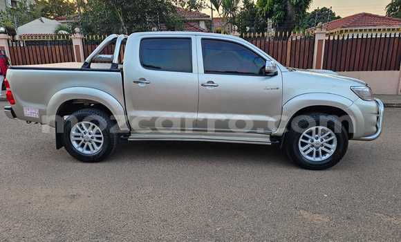 Comprar Usado Toyota Hilux De outros Carro em Maputo em Maputo Comprar Usado Toyota Hilux De outros Carro em Maputo em Maputo