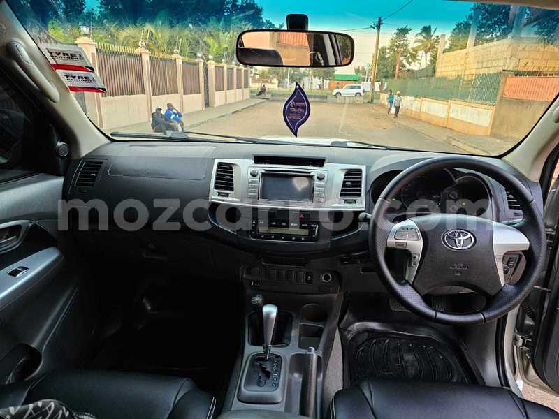 Big with watermark toyota hilux maputo maputo 25591