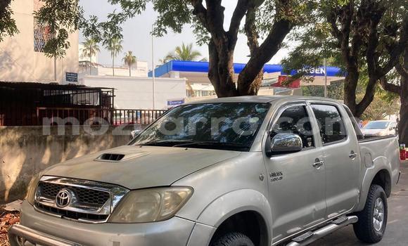 Buy Used Toyota Hilux Brown Car in Maputo in Maputo Buy Used Toyota Hilux Brown Car in Maputo in Maputo