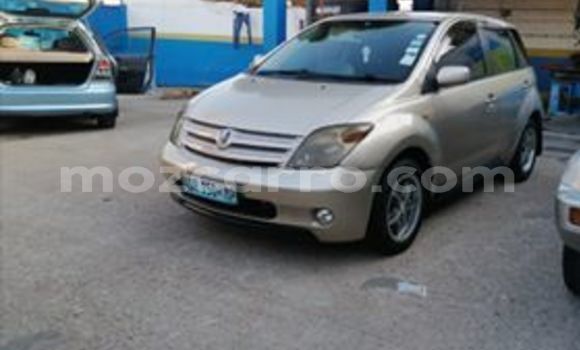 Comprar Usado Toyota IST Prata Carro em Maputo em Maputo Comprar Usado Toyota IST Prata Carro em Maputo em Maputo