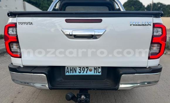 Nunua Ilio tumika Toyota Hiluxe Revo Nyeupe Gari ndani ya Maputo nchini Maputo Nunua Ilio tumika Toyota Hiluxe Revo Nyeupe Gari ndani ya Maputo nchini Maputo