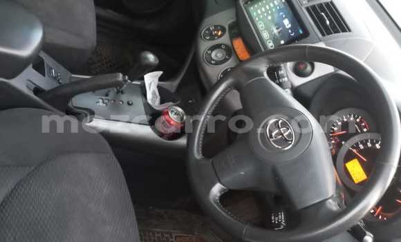 Tenga Tsaru Toyota RAV4 Chena Mota in Maputo in Maputo Tenga Tsaru Toyota RAV4 Chena Mota in Maputo in Maputo