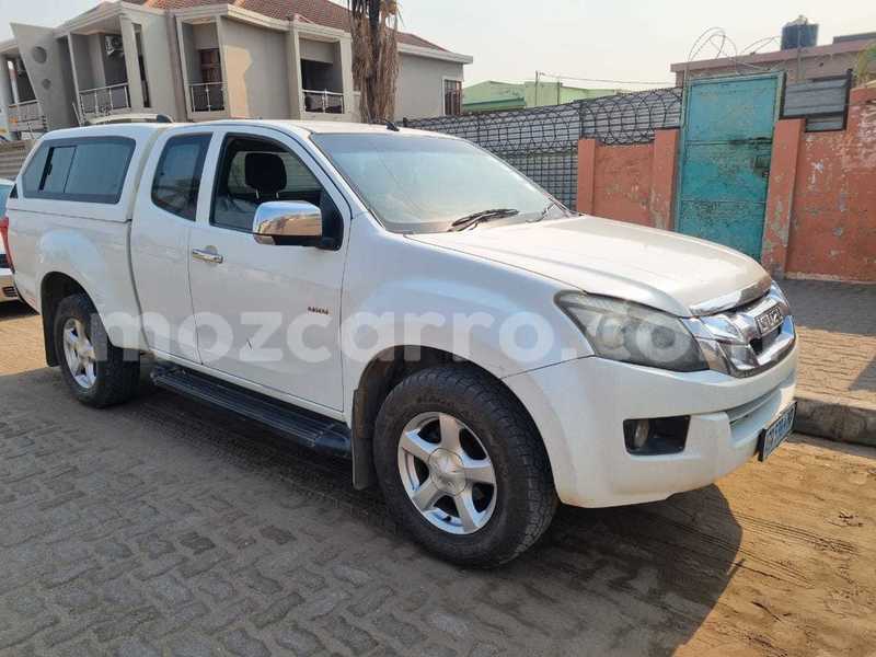 Big with watermark isuzu d max maputo maputo 25605