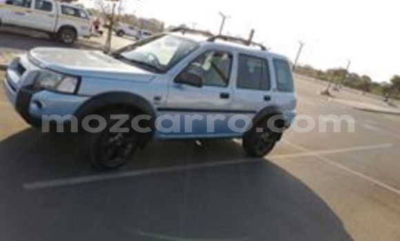 Comprar Usado Land Rover Freelander Azul Carro em Maputo em Maputo