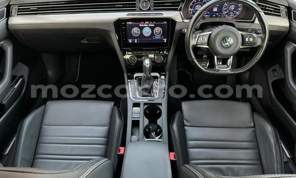 Comprar Novo Volkswagen Passat Branco Carro em Maputo em Maputo Comprar Novo Volkswagen Passat Branco Carro em Maputo em Maputo