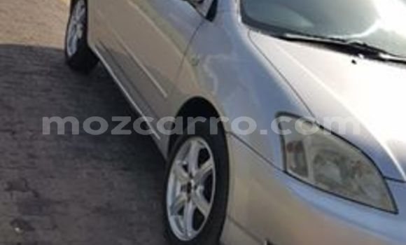Comprar Usado Toyota Runx Prata Carro em Maputo em Maputo Comprar Usado Toyota Runx Prata Carro em Maputo em Maputo