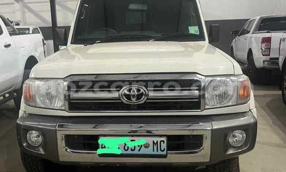 Buy New Toyota Land Cruiser White Car in Maputo in Maputo Buy New Toyota Land Cruiser White Car in Maputo in Maputo