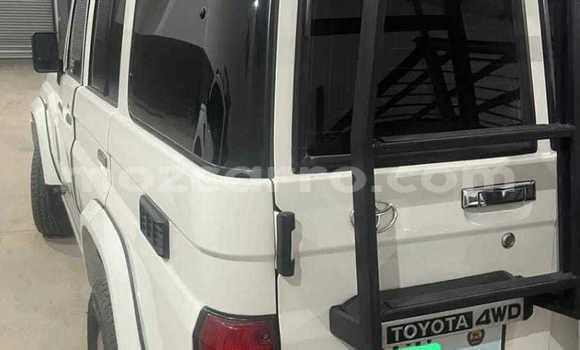 Buy New Toyota Land Cruiser White Car in Maputo in Maputo Buy New Toyota Land Cruiser White Car in Maputo in Maputo