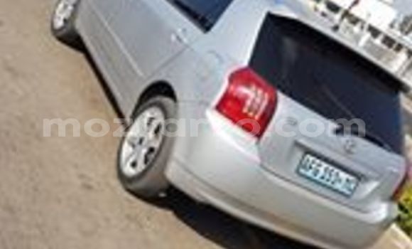 Comprar Usado Toyota Runx Prata Carro em Maputo em Maputo Comprar Usado Toyota Runx Prata Carro em Maputo em Maputo