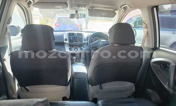 Buy Used Toyota RAV4 White Car in Maputo in Maputo Buy Used Toyota RAV4 White Car in Maputo in Maputo