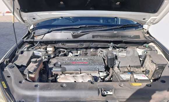 Nunua Ilio tumika Toyota RAV4 Nyeupe Gari ndani ya Maputo nchini Maputo Nunua Ilio tumika Toyota RAV4 Nyeupe Gari ndani ya Maputo nchini Maputo