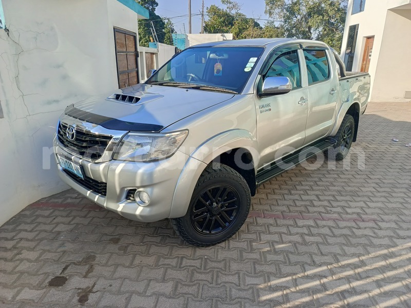 Big with watermark toyota hilux maputo maputo 25624