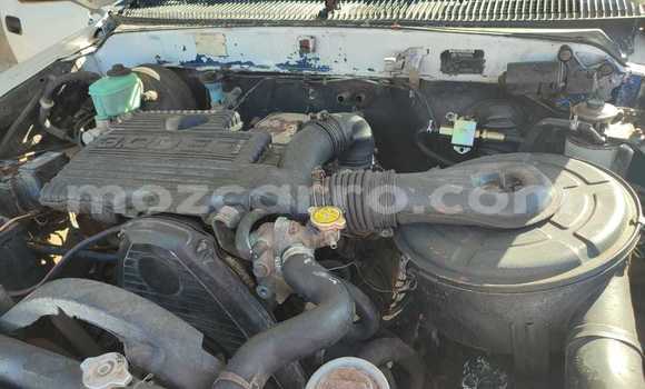 Buy Used Toyota Hilux White Car in Maputo in Maputo Buy Used Toyota Hilux White Car in Maputo in Maputo