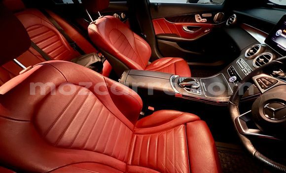 Nunua Ilio tumika Mercedes-Benz C-Classe Fedha Gari ndani ya Maputo nchini Maputo Nunua Ilio tumika Mercedes-Benz C-Classe Fedha Gari ndani ya Maputo nchini Maputo