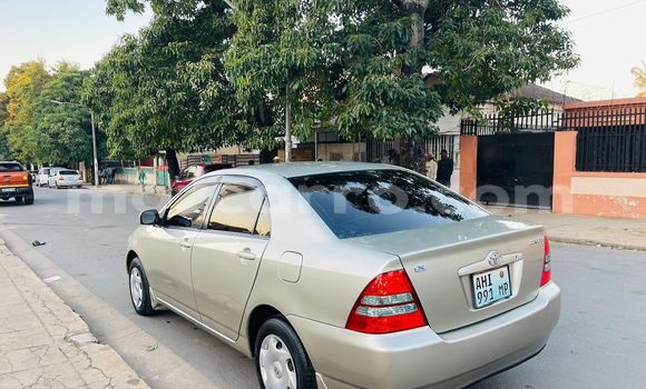 Nunua Ilio tumika Toyota Corolla Fedha Gari ndani ya Maputo nchini Maputo Nunua Ilio tumika Toyota Corolla Fedha Gari ndani ya Maputo nchini Maputo