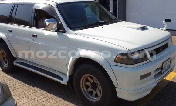 Buy Used Mitsubishi Challenger White Car in Maputo in Maputo Buy Used Mitsubishi Challenger White Car in Maputo in Maputo