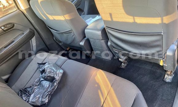 Nunua Ilio tumika Isuzu D-MAX Nyingine Gari ndani ya Maputo nchini Maputo Nunua Ilio tumika Isuzu D-MAX Nyingine Gari ndani ya Maputo nchini Maputo