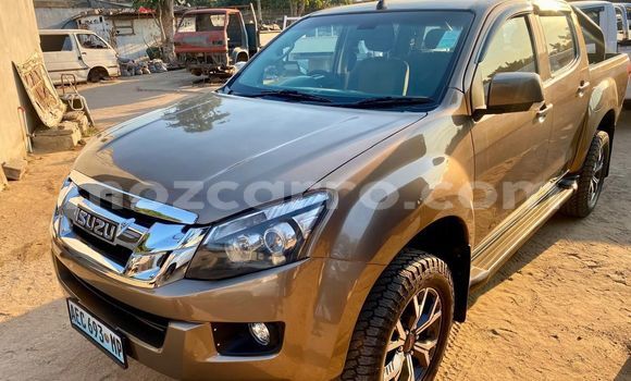 Nunua Ilio tumika Isuzu D-MAX Nyingine Gari ndani ya Maputo nchini Maputo Nunua Ilio tumika Isuzu D-MAX Nyingine Gari ndani ya Maputo nchini Maputo
