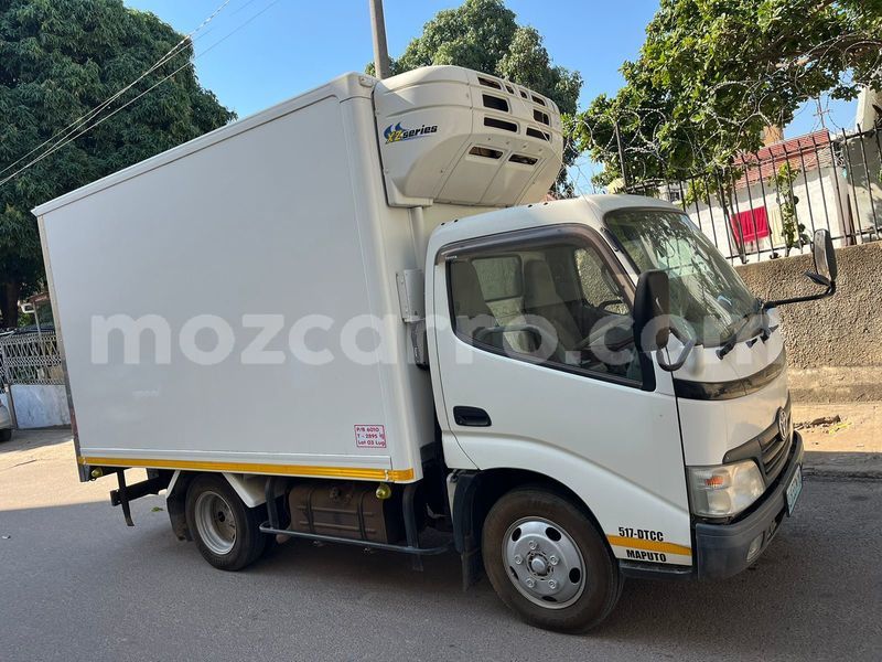 Big with watermark toyota dyna maputo maputo 25648