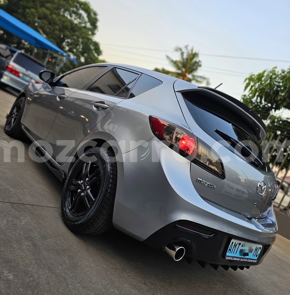 Big with watermark mazda axela maputo maputo 25655