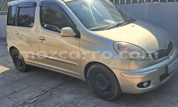 Comprar Usado Toyota FunCargo Castanho Carro em Maputo em Maputo Comprar Usado Toyota FunCargo Castanho Carro em Maputo em Maputo