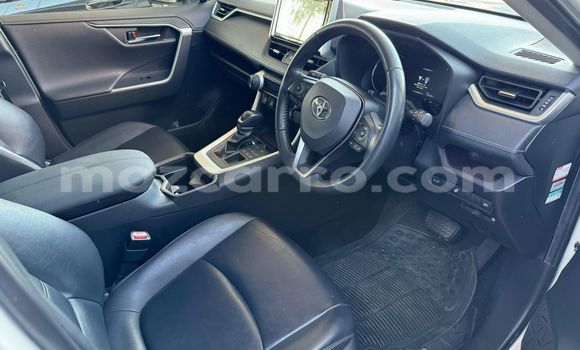 Nunua Mpya Toyota RAV4 Nyingine Gari ndani ya Maputo nchini Maputo Nunua Mpya Toyota RAV4 Nyingine Gari ndani ya Maputo nchini Maputo