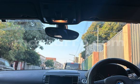 Comprar Usado BMW 1-Series Branco Carro em Maputo em Maputo Comprar Usado BMW 1-Series Branco Carro em Maputo em Maputo