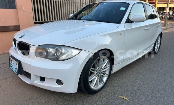 Comprar Usado BMW 1-Series Branco Carro em Maputo em Maputo Comprar Usado BMW 1-Series Branco Carro em Maputo em Maputo