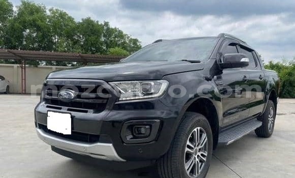 Nunua Ilio tumika Ford Ranger Nyeusi Gari ndani ya Maputo nchini Maputo
