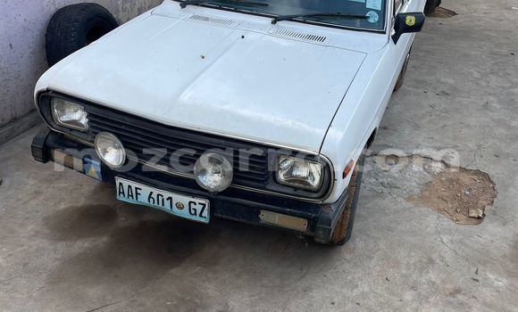 Comprar Usado Nissan 100NX Branco Carro em Maputo em Maputo Comprar Usado Nissan 100NX Branco Carro em Maputo em Maputo