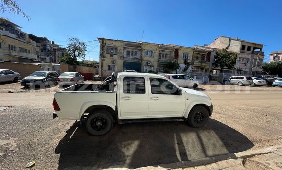 Buy Used Isuzu KB White Car in Maputo in Maputo Buy Used Isuzu KB White Car in Maputo in Maputo