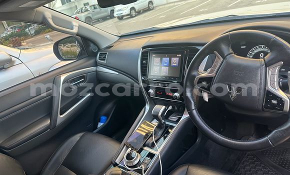 Comprar Novo Mitsubishi Pajero Sport Prata Carro em Maputo em Maputo Comprar Novo Mitsubishi Pajero Sport Prata Carro em Maputo em Maputo