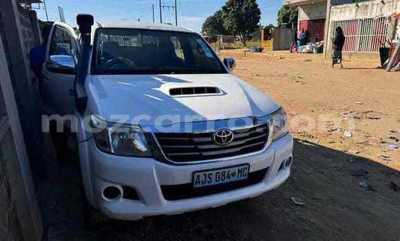 Comprar Usado Toyota Hilux Branco Carro em Maputo em Maputo Comprar Usado Toyota Hilux Branco Carro em Maputo em Maputo