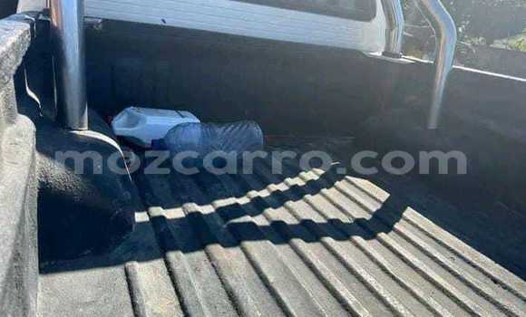 Comprar Usado Toyota Hilux Branco Carro em Maputo em Maputo Comprar Usado Toyota Hilux Branco Carro em Maputo em Maputo