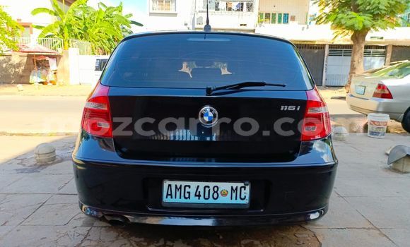 Nunua Ilio tumika BMW 1-Series Nyeusi Gari ndani ya Maputo nchini Maputo Nunua Ilio tumika BMW 1-Series Nyeusi Gari ndani ya Maputo nchini Maputo