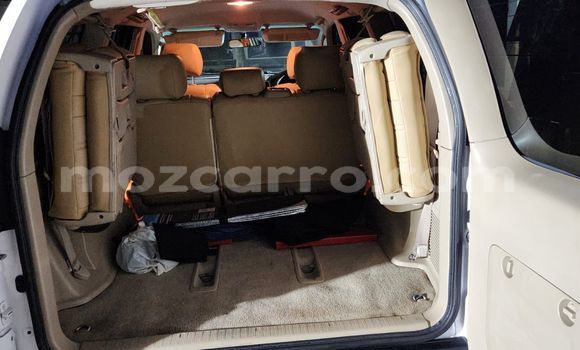 Nunua Ilio tumika Toyota Land Cruiser Prado Nyeupe Gari ndani ya Maputo nchini Maputo Nunua Ilio tumika Toyota Land Cruiser Prado Nyeupe Gari ndani ya Maputo nchini Maputo