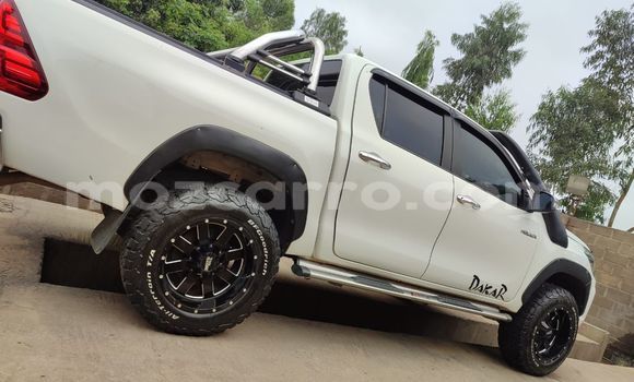 Tenga Tsaru Toyota Hiluxe Revo Chena Mota in Maputo in Maputo Tenga Tsaru Toyota Hiluxe Revo Chena Mota in Maputo in Maputo