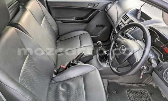 Nunua Ilio tumika Mazda BT-50 Nyeupe Gari ndani ya Maputo nchini Maputo Nunua Ilio tumika Mazda BT-50 Nyeupe Gari ndani ya Maputo nchini Maputo