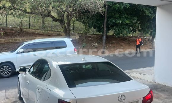 Comprar Usado Lexus IS Branco Carro em Maputo em Maputo Comprar Usado Lexus IS Branco Carro em Maputo em Maputo