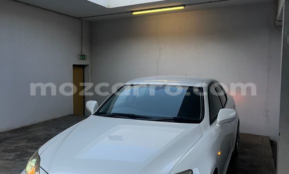Comprar Usado Lexus IS Branco Carro em Maputo em Maputo Comprar Usado Lexus IS Branco Carro em Maputo em Maputo