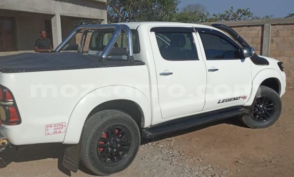Buy Used Toyota Hilux White Car in Maputo in Maputo Buy Used Toyota Hilux White Car in Maputo in Maputo