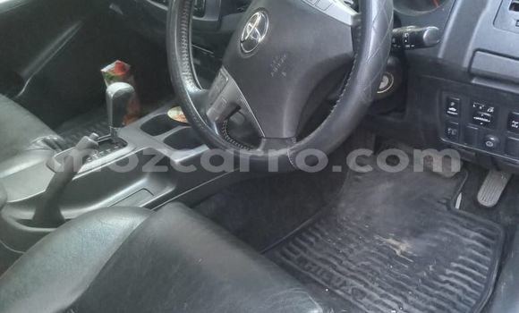 Buy Used Toyota Hilux White Car in Maputo in Maputo Buy Used Toyota Hilux White Car in Maputo in Maputo