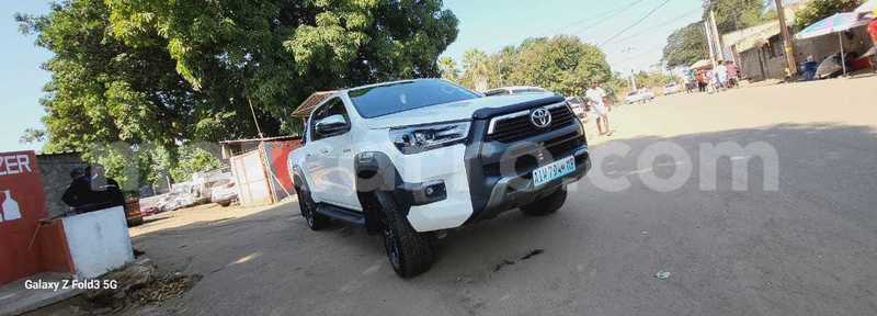 Big with watermark toyota hiluxe revo maputo maputo 25719