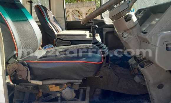 Tenga Tsaru Nissan UD Chena Rori in Maputo in Maputo Tenga Tsaru Nissan UD Chena Rori in Maputo in Maputo