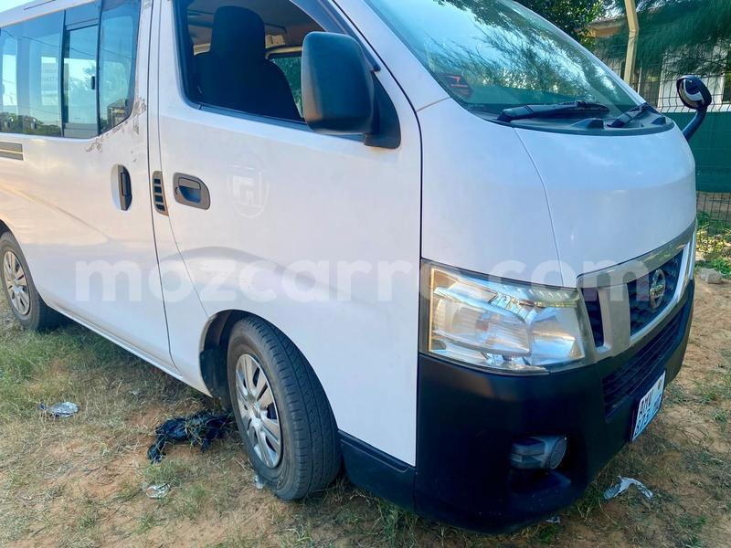 Big with watermark nissan caravan maputo maputo 25735