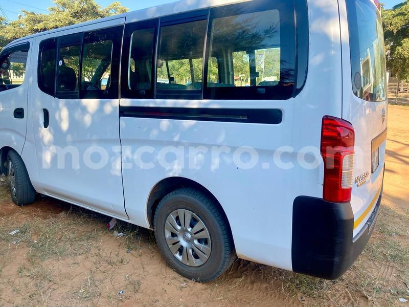 Big with watermark nissan caravan maputo maputo 25735